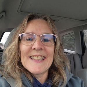 Meet your Posher, Denise